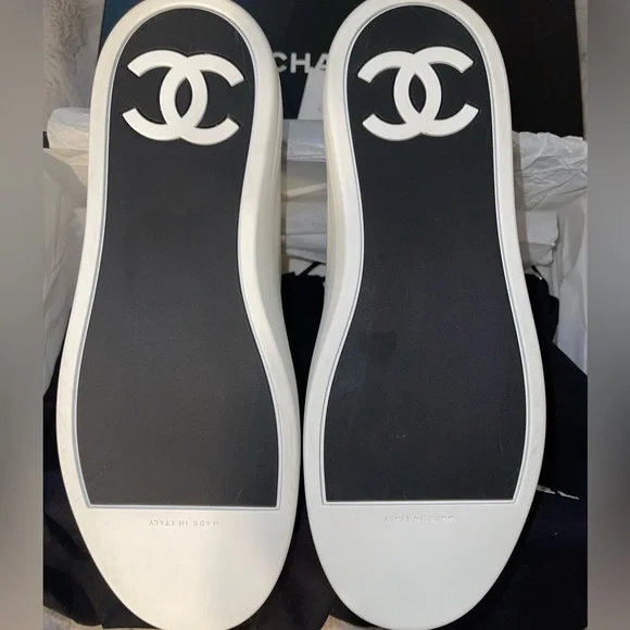 Chanel Classic Black & White Sneakers - Picture 5 of 8
